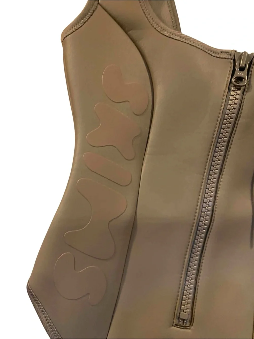 SKIMS nwt rubberized